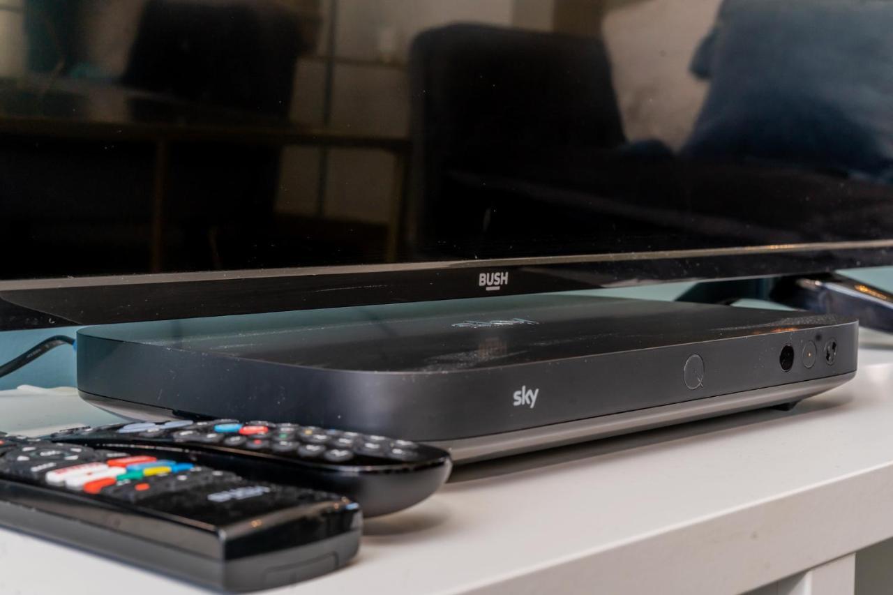 Mk Center House: Family-friendly With Free Parking And Sky Tv * Milton Keynes