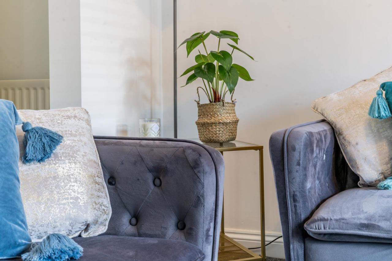 Mk Center House: Family-friendly With Free Parking And Sky Tv Holiday home *